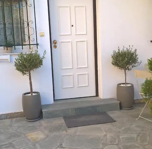 Elia Cozy House